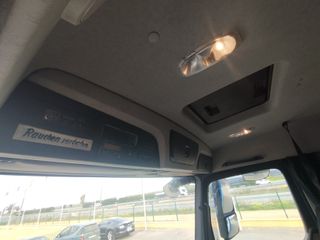 Mercedes ANTOS 25 40-CAMIONES LONAS / TAUTLINER