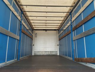 Mercedes ANTOS 25 40-CAMIONES LONAS / TAUTLINER