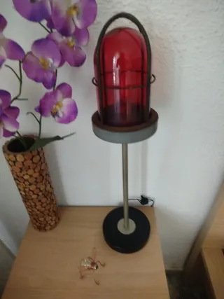 Lámpara estilo farol de barco...con sporte