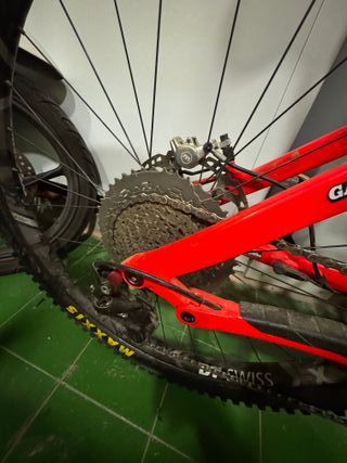 Bici eléctrica MTB Rotwild