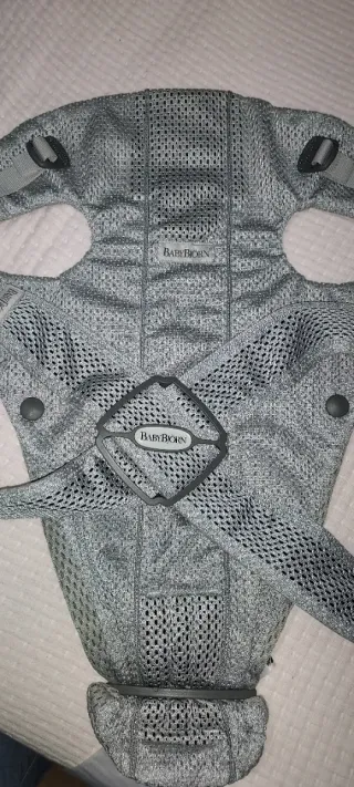 Mochila Portabebés BabyBjörn Gris