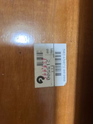 Escritorio clásico de madera