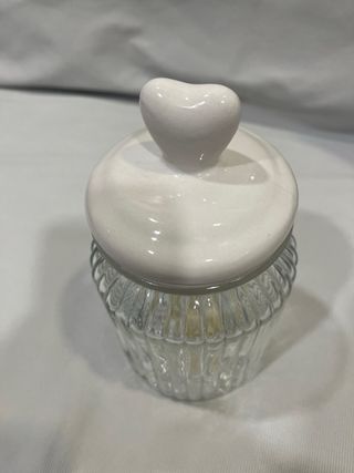 Barattolo in vetro con tappo a cuore