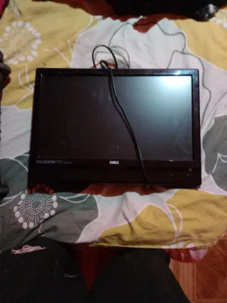 Televisor OKI Negro