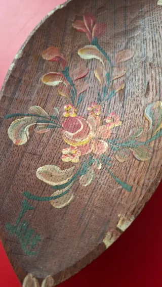 Paletta in legno dipinta a mano