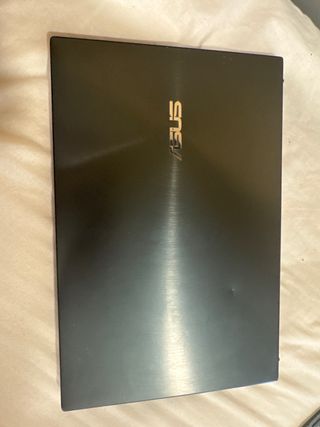 ASUS Zenbook 13 i7 16gb
