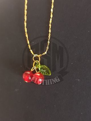 Collana con ciondolo ciliegie rosse