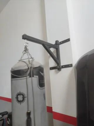 Saco de boxeo con soporte