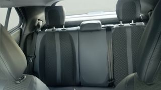 Peugeot e-2008 Eléctrico Allure 100 kW (136 CV)