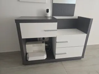 Mueble de recibidor con espejo