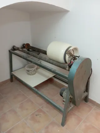 Molino de bolas para materiales cerámicos