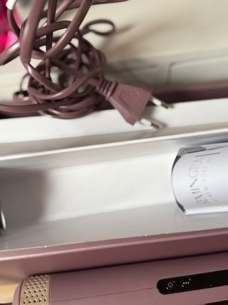 Plancha y Secador Remington Airvive