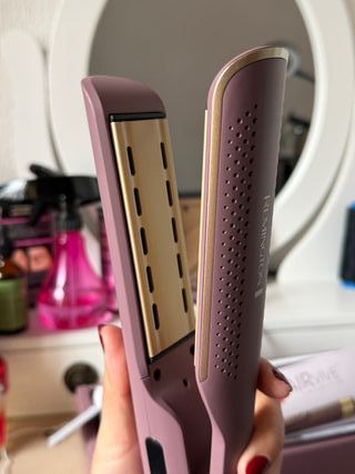 Plancha y Secador Remington Airvive