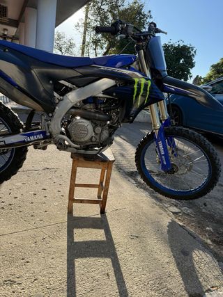 Yamaha YZ450F 2024 Motocross