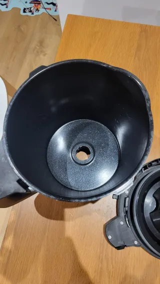 Cecotec Mambo 10090 con WiFi