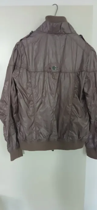 Giacca donna marrone con dettagli rosa