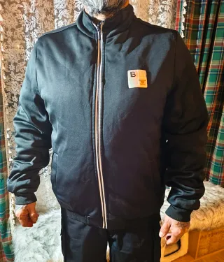 Cazadora bomber reversible  con forro termico