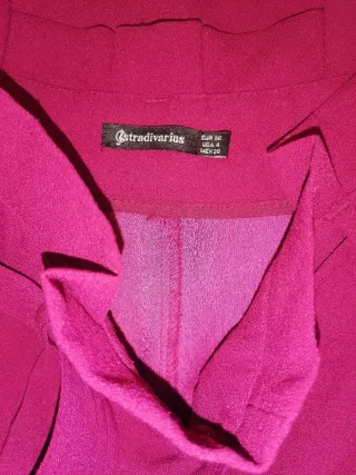 Pantalón granate con cinturón