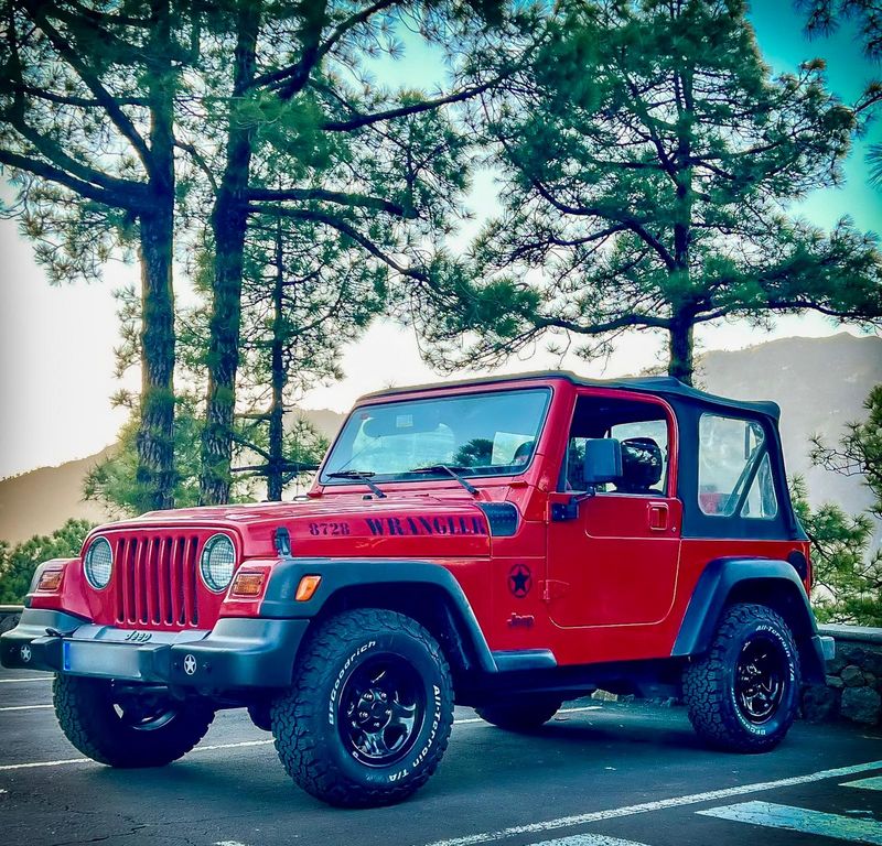 Jeep Wrangler 2001 - foto 1