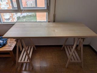 Escritorio y mesa auxiliar madera