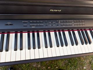 Piano Digital como Nuevo