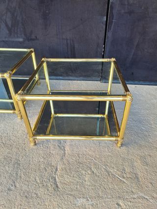 Juego 2 mesas centro cristal y metal dorado