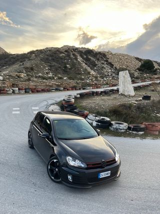 Volkswagen Golf GTI MK6 2010