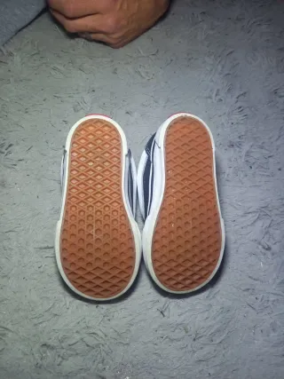 Zapatillas Vans Bebé Talla 22