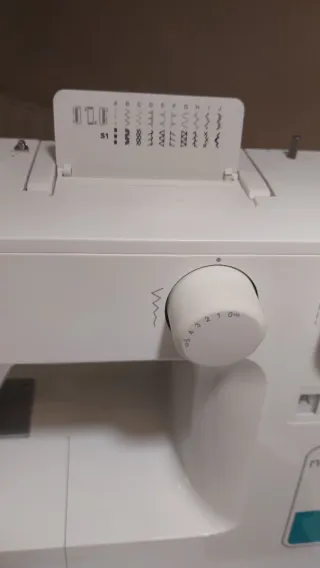 Máquina de coser Alfa next 30 spring