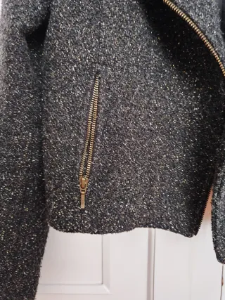 Chaqueta Bershka gris jaspeada