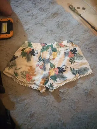 Shorts niña 8-10 años estampado tropical