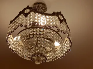 Lámpara de araña y apliques a juego. Buen estado