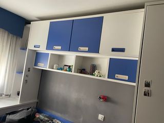 Mueble juvenil con cajones