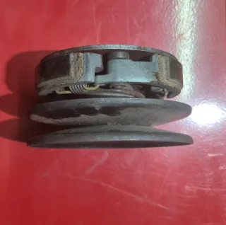 Conjunto Polea/Embrague Minarelli Scooter Aerox