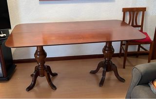 Mesa- Aparador de madera maciza