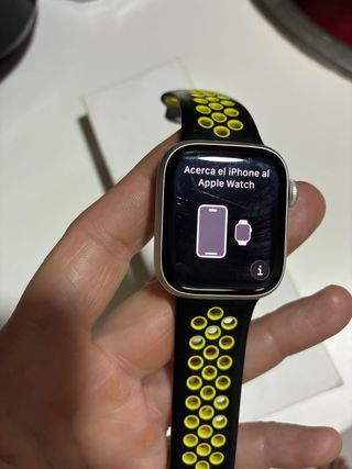 Apple Watch Series 9 (Color plata)
