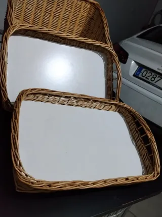 Cestas expositoras de mimbre