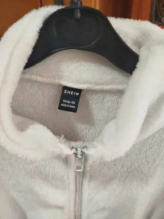 Chaquetas pelo cortas abrigadas