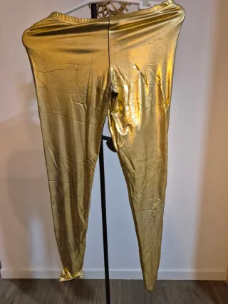 Dos Leggings dorados brillantes