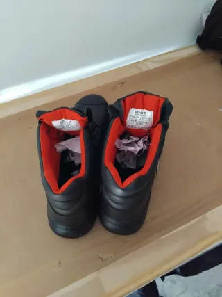 Botas Seguridad V12 Rhino STS Talla 46 NUEVAS