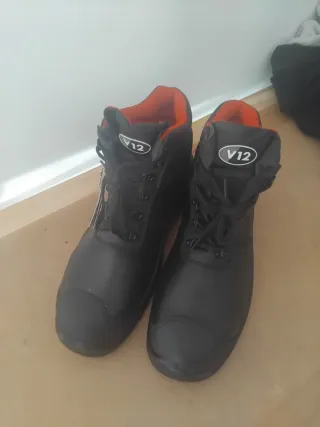 Botas Seguridad V12 Rhino STS Talla 46 NUEVAS
