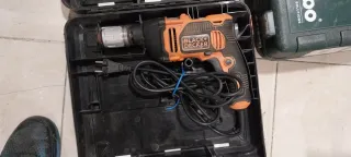 Taladro Black+Decker con maletín