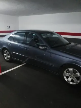 Mercedes-Benz Clase E 2004