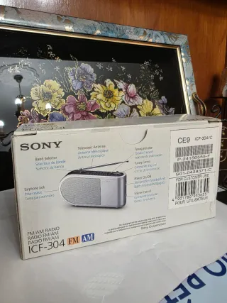 Radio Sony ICF-304 FM/AM Portátil