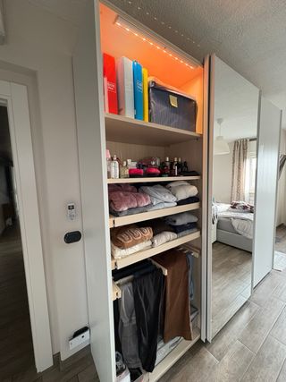 armadio tre ante scorrevoli