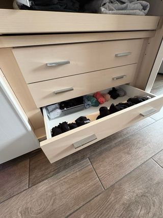 armadio tre ante scorrevoli