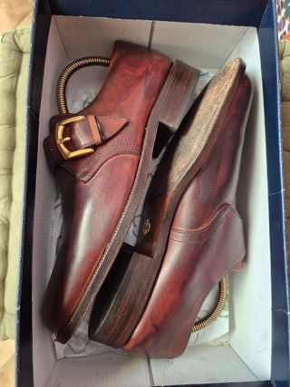 Zapatos de hebilla Barrats marrones