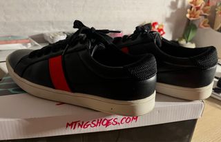 Zapatos negros y rojos talla 41
