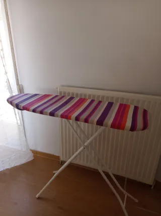 Tabla de planchar plegable