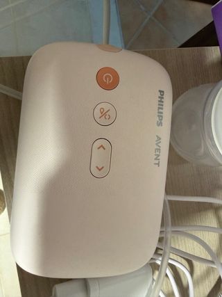 Tiralatte Elettrico philips usato una settimana
